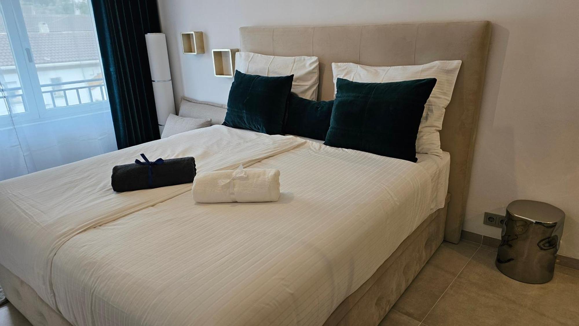 Oasis Jacuzzi Retreat Leilighet Marbella Eksteriør bilde